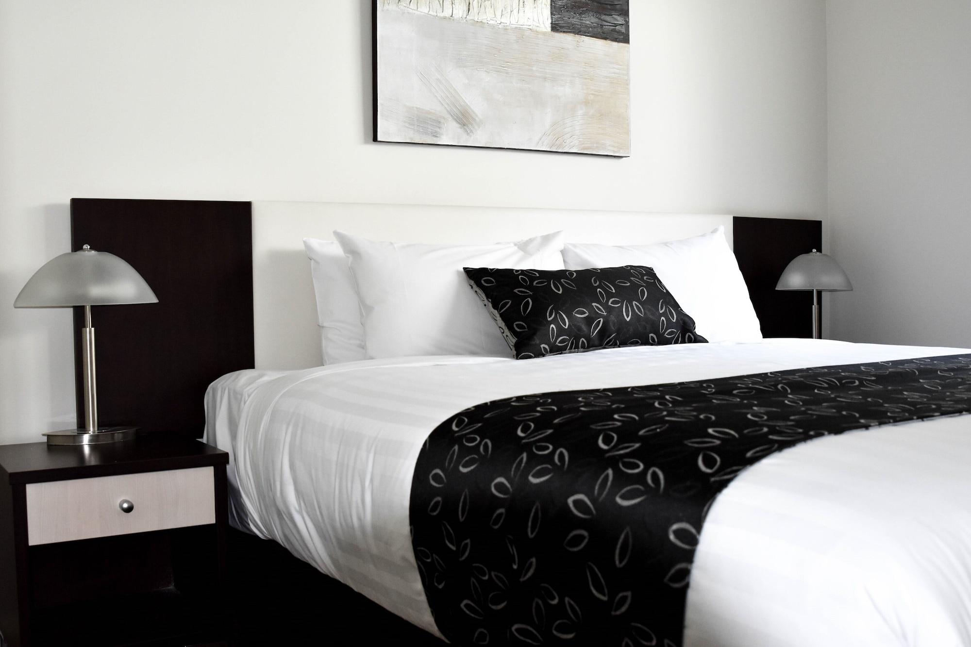 The Charles Hotel Wagga Wagga Buitenkant foto